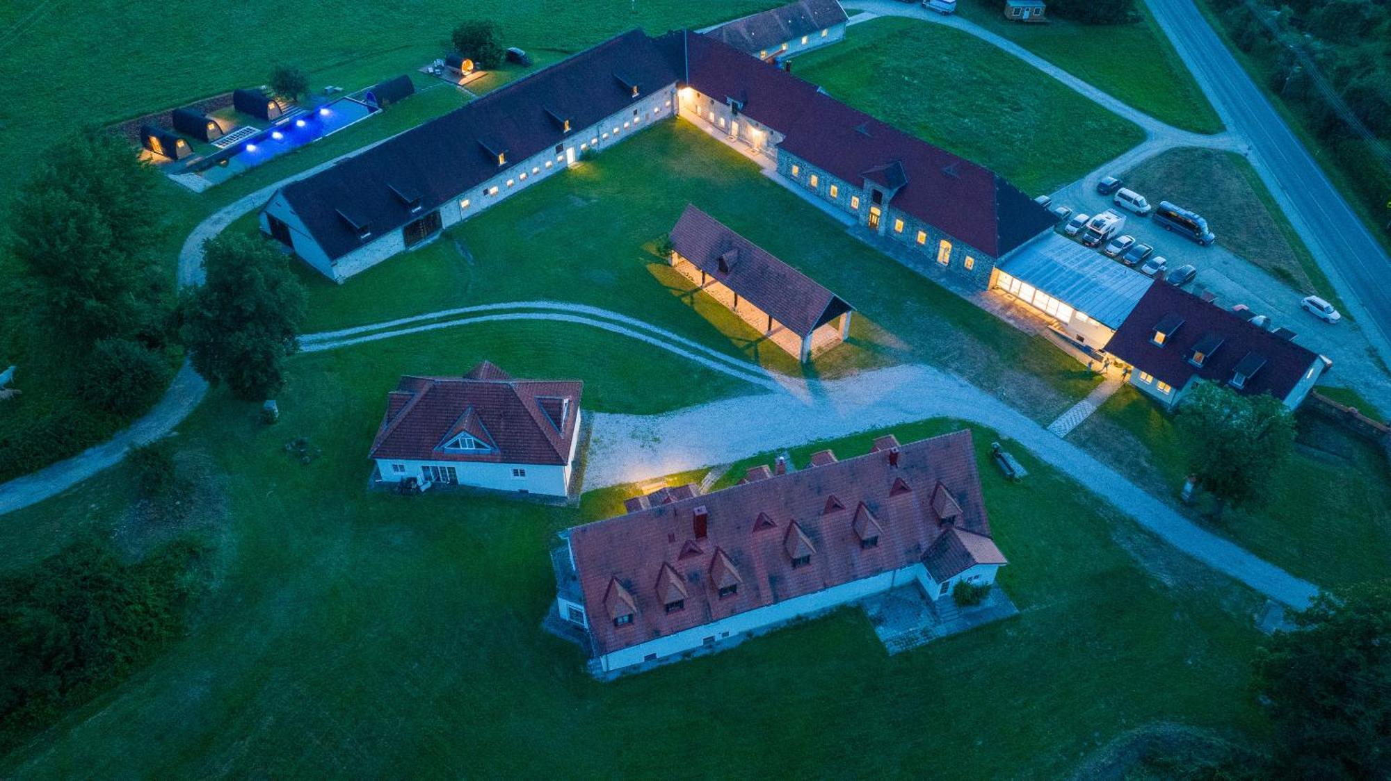 La Boheme Lodges And Glamping Vrhavec Exterior photo
